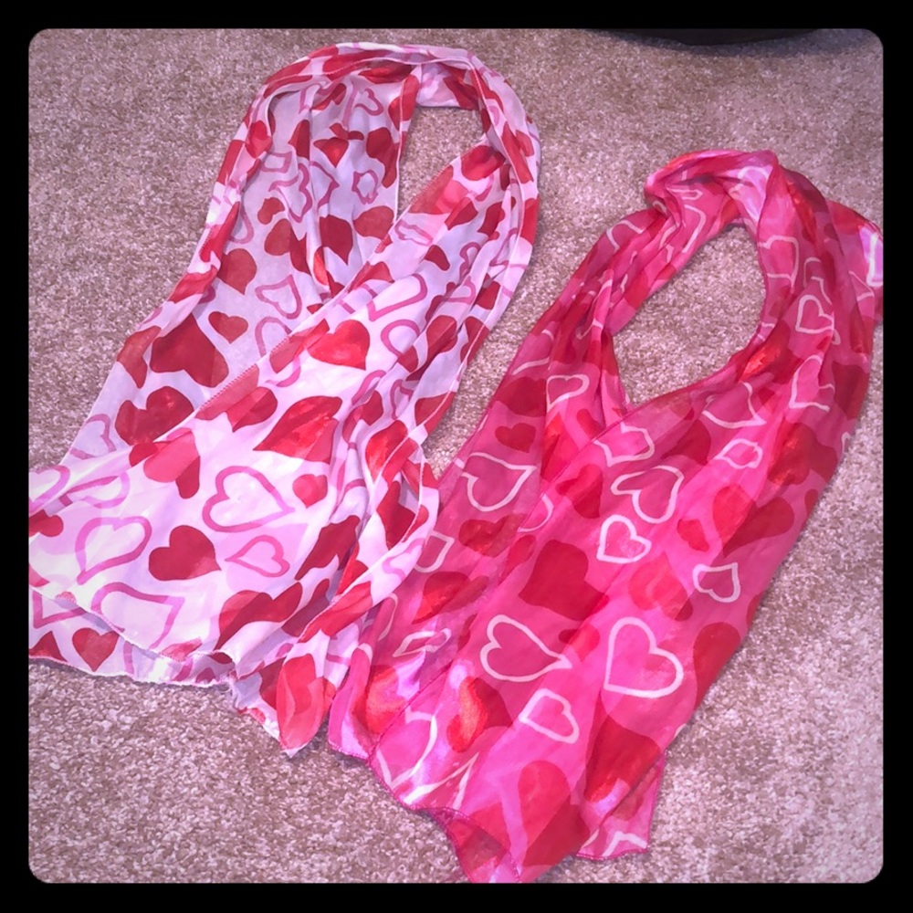 Heart scarfs 🧣
